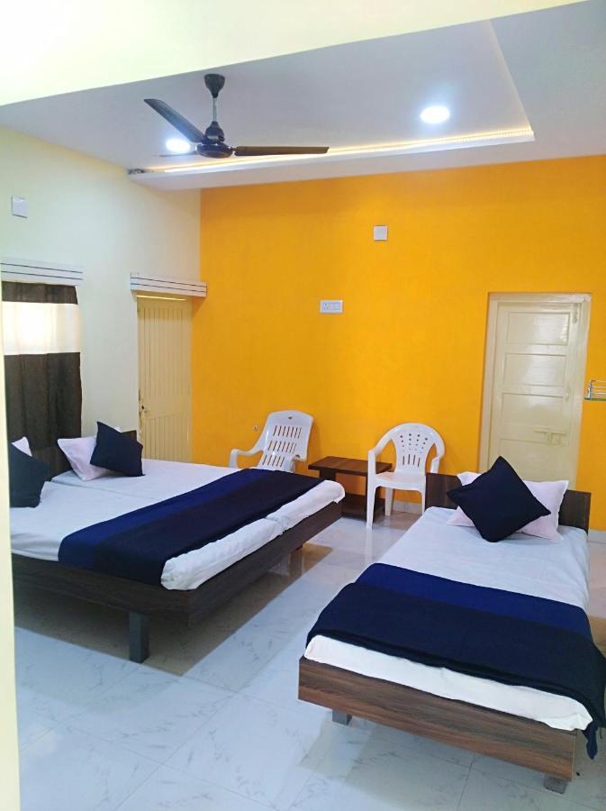 Chitrakut Bungalows Dwarka  Exterior photo